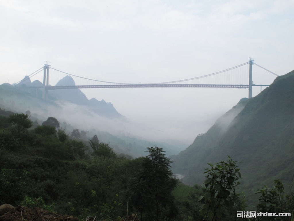 贵州安顺坝陵河大桥.jpg